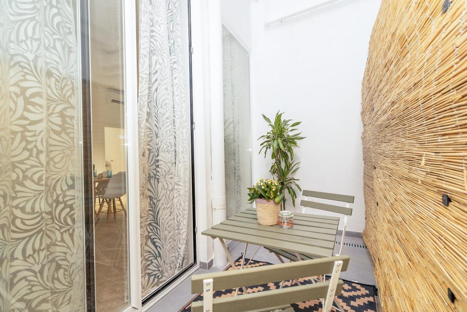 Guestready - Valencia'S Vibrant Malvarrosa Екстериор снимка